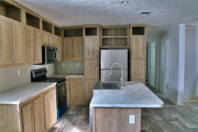 Building Photo - 5323 Green Ln