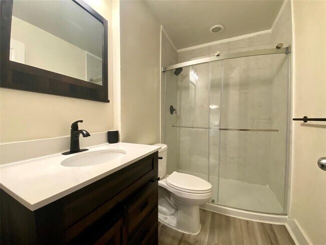 Building Photo - 3815 Guadalupe St