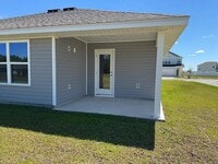 Building Photo - 58 Sawbrier St