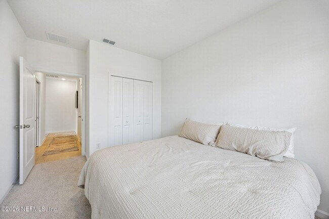 Building Photo - 149 Silver Myrtle Ct