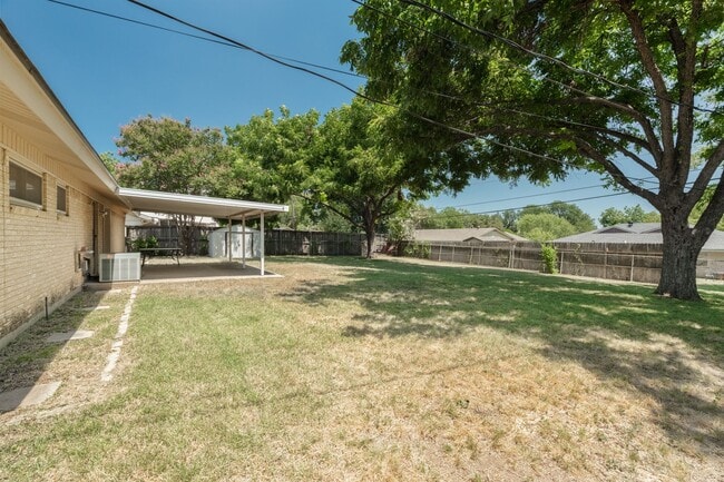 Building Photo - 509 Wilshire Dr