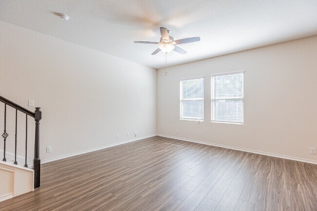 Building Photo - 6806 Prue Rd