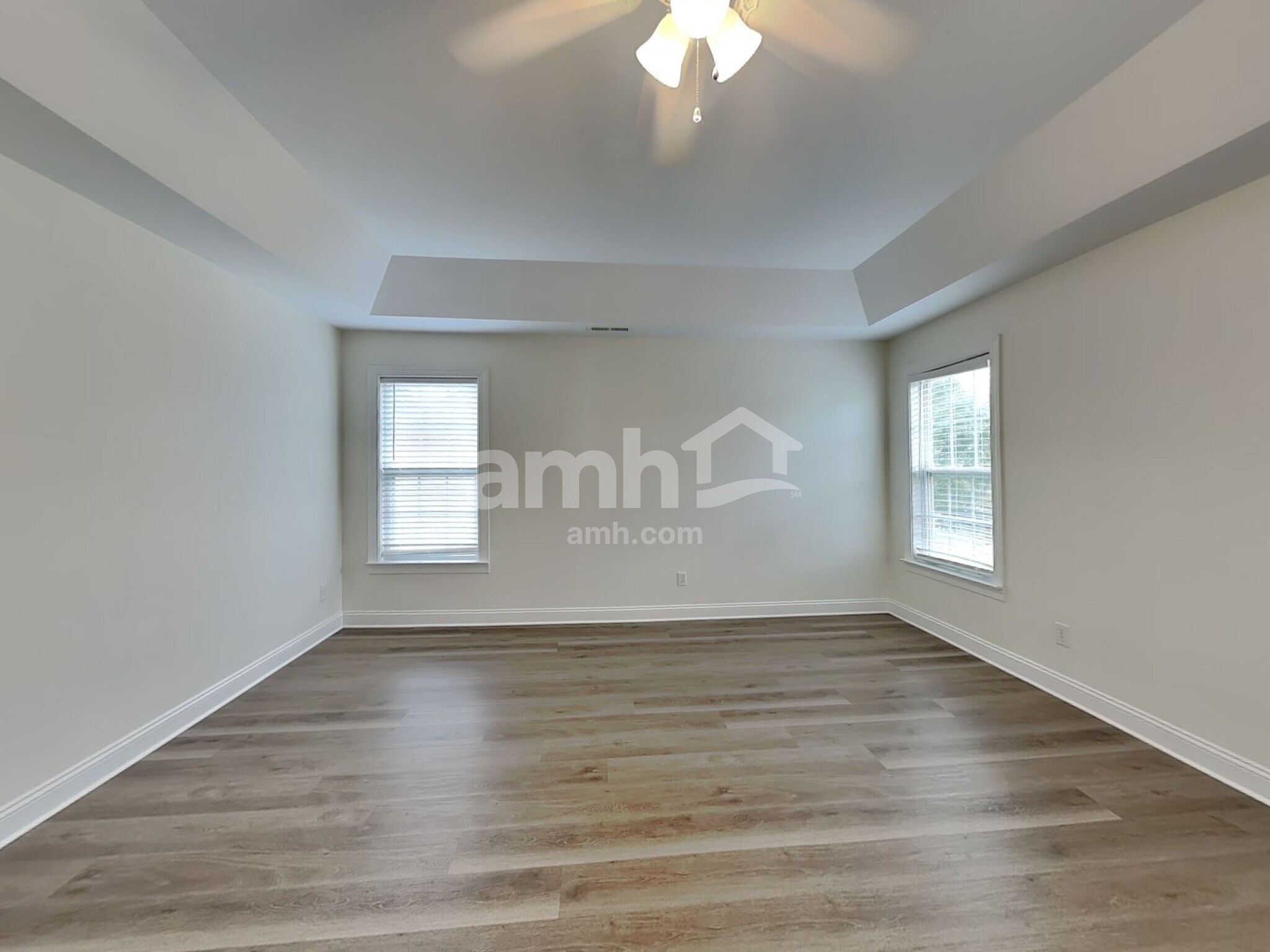 Building Photo - 1013 Triple Crown Dr