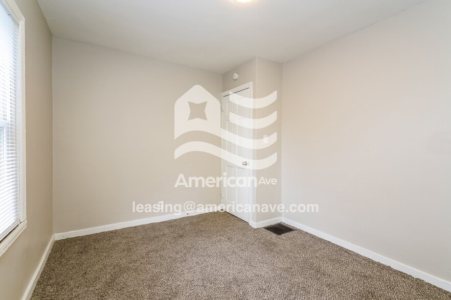 Building Photo - 2910 Frederickson St