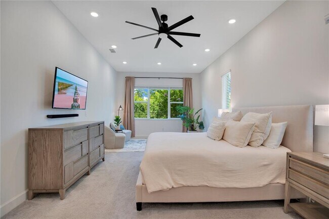 Building Photo - 14189 Larkspur Lake Dr