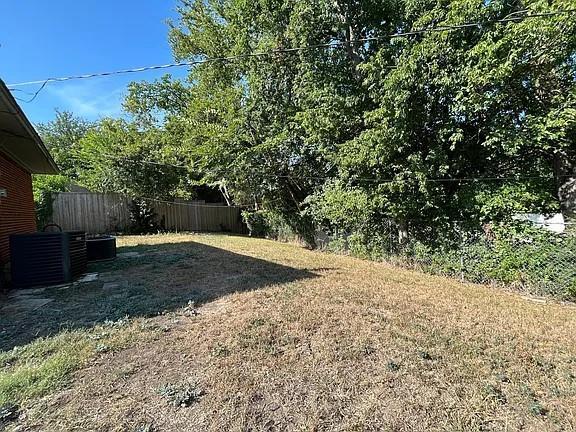 Building Photo - 8936 Angleton Pl