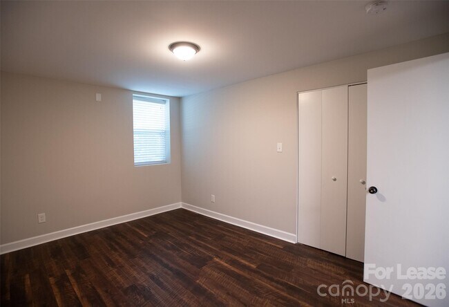 Building Photo - 9100 Nash Ave