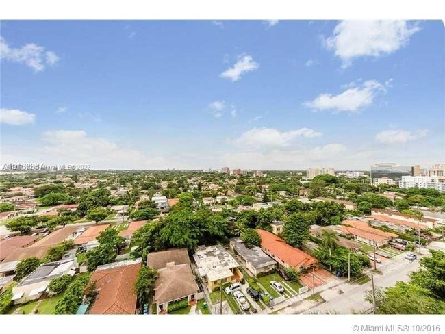 Building Photo - 3500 Coral Way