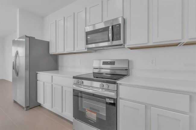 Building Photo - 2803 Maloof Dr