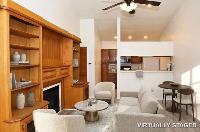 Building Photo - 2121 El Paseo St