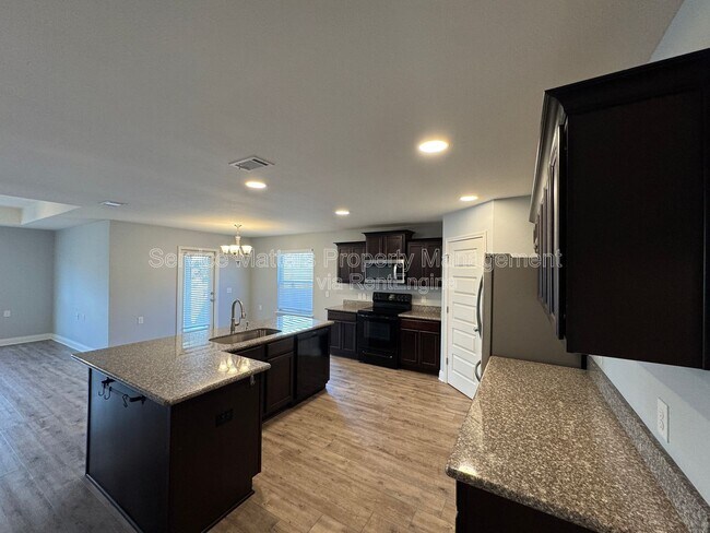 Building Photo - 5620 Blue Sky Ct
