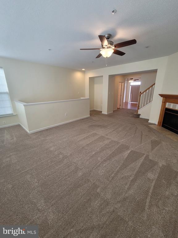 Building Photo - 303 Edelen Station Pl