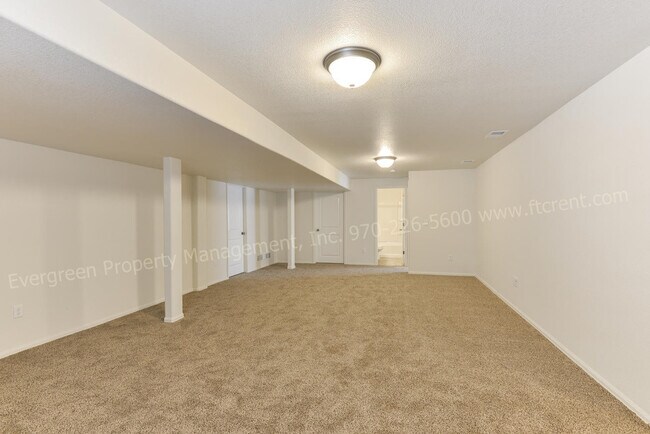 Building Photo - 1513 First Light Dr