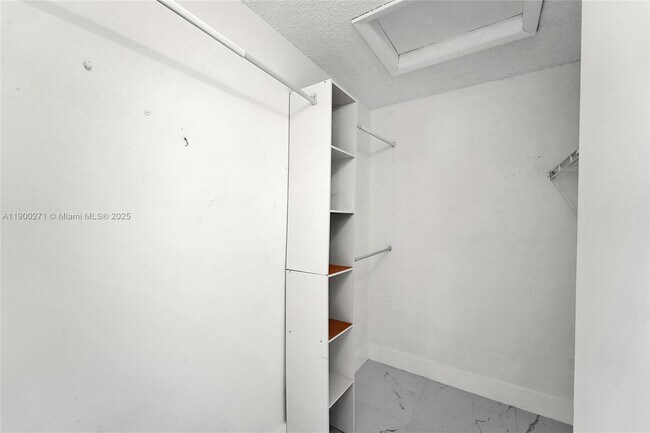 Building Photo - 737 NW 103rd Terrace