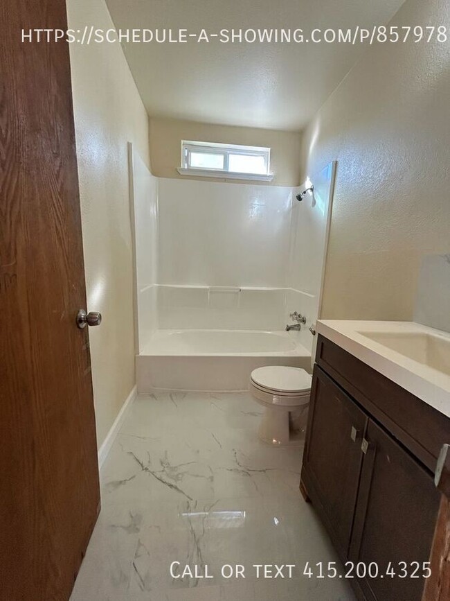 Building Photo - Charming Newly Remodeled Home in the Heart...