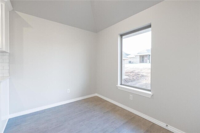 Building Photo - Luxury BRAND NEW 3 Bedroom 2 Bathroom Home...