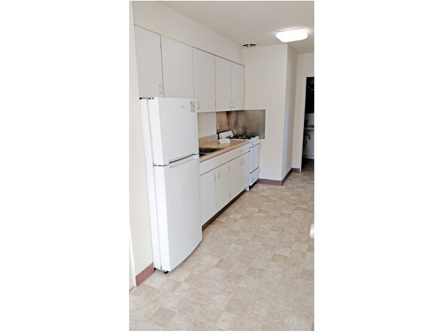 The Baxter - 211 Springfield Apartments