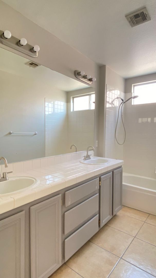 Building Photo - 3741 Tranquil Canyon Ct