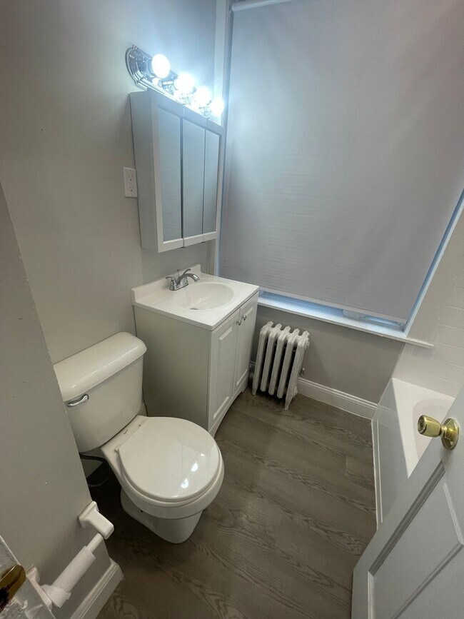 Building Photo - Avl NOW - No Fee! Modern 1BR apartment in Allston!