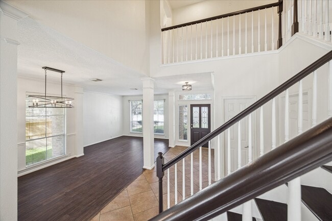 Building Photo - 12831 Dove Point Ln