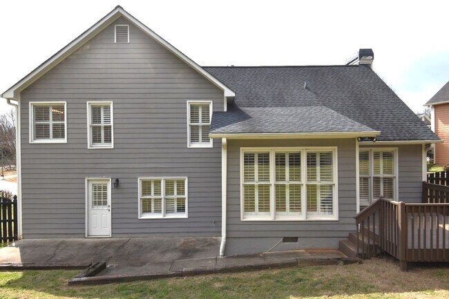 Building Photo - 2106 Glenellen Dr NW