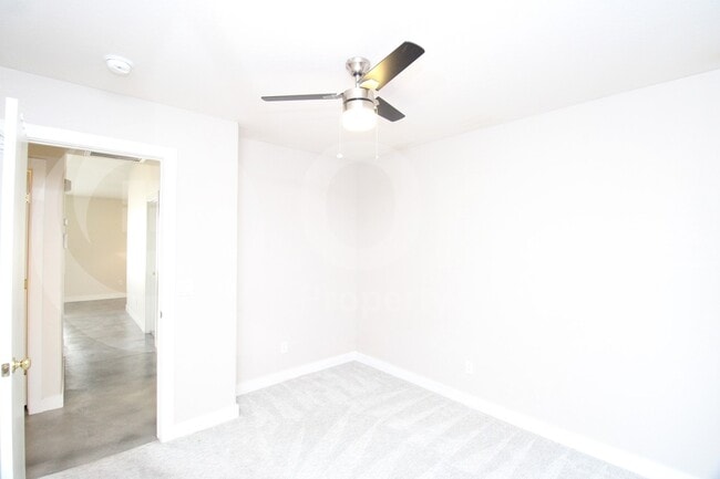 Building Photo - 15844 W Papago St