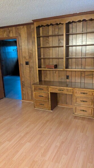 Building Photo - 226 Pigeon Roost Rd