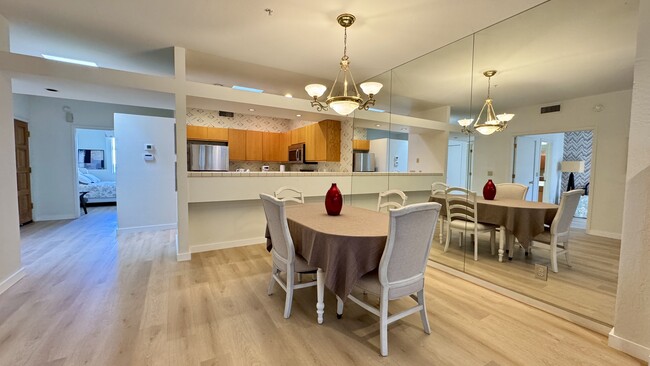 Dining room - 7700 E Gainey Ranch Rd