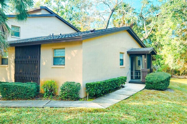 Building Photo - 1400 Tarpon Woods Blvd