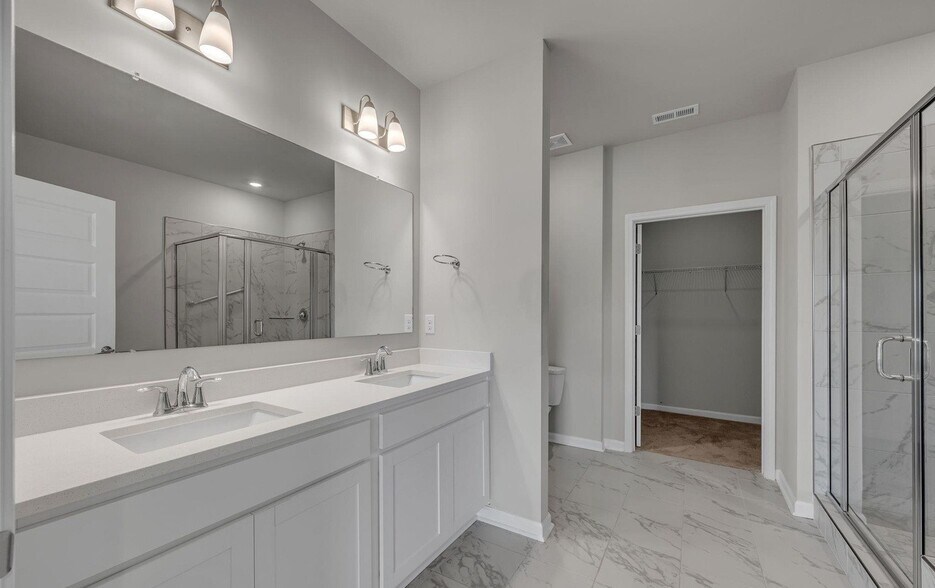 Master Bathroom - 159 Little Britain St