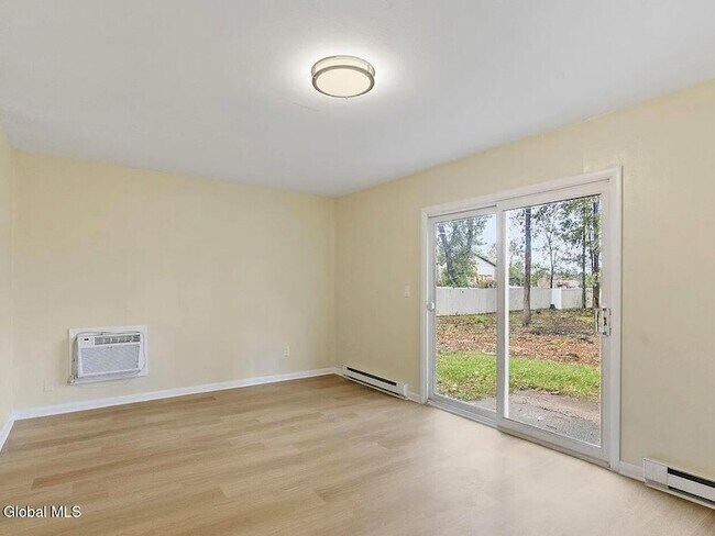 Building Photo - 19 Harvest Way