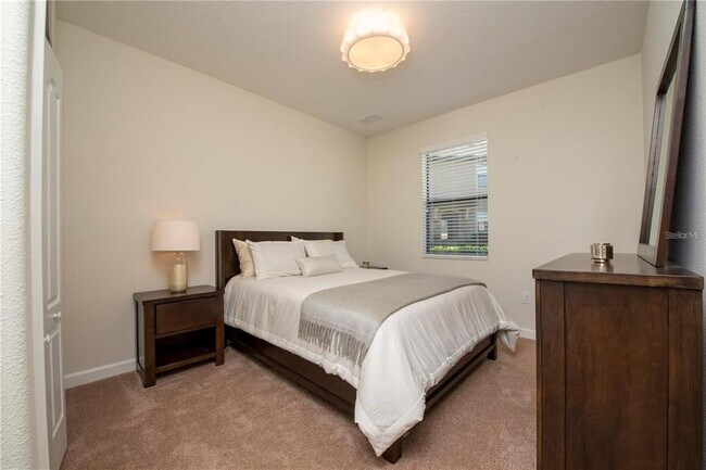 Building Photo - 1225 Long Cove Loop