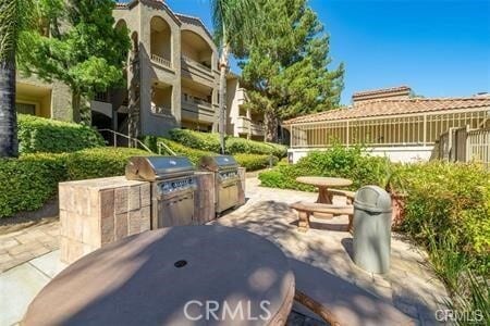 Building Photo - 1030 Vista Del Cerro Dr