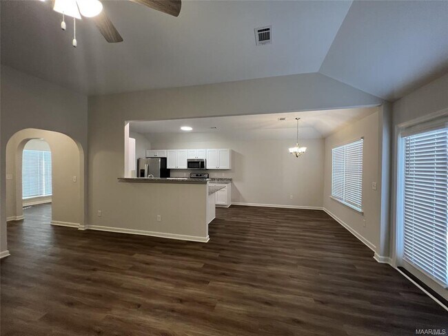 Building Photo - 211 Dawsons Ml Wy