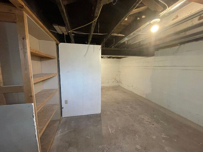 Building Photo - Charming 2-Bedroom Home with Full Basement