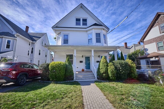 Primary Photo - 34 Greenleaf St