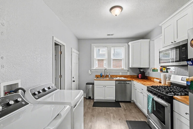 Building Photo - 2111 Atlanta Ave