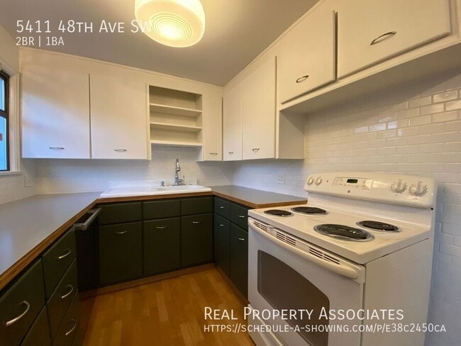 Building Photo - 5411 48th Ave SW