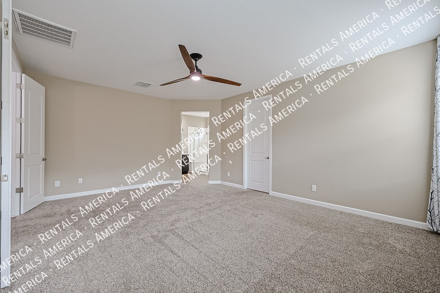 Building Photo - 13607 W Briles Rd