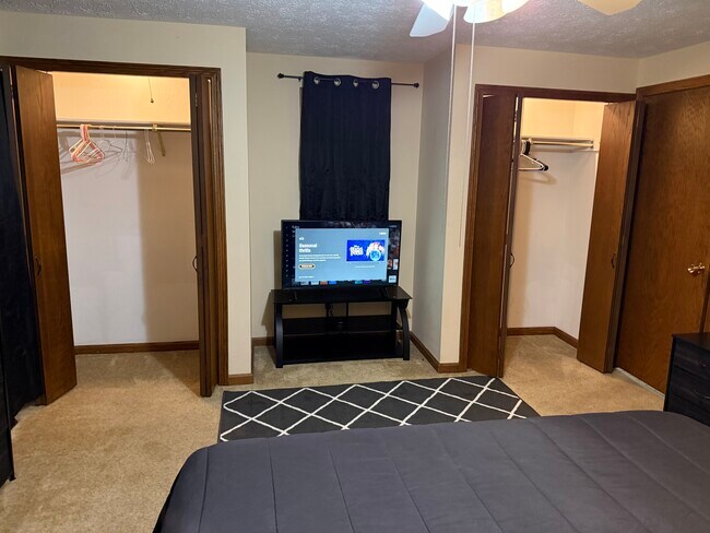 Building Photo - 3114 20th St NW