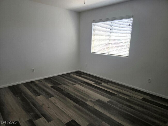 Building Photo - 6640 April Bend Ct