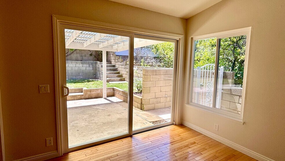 Building Photo - 21536 Carriso Rd
