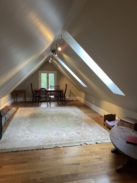 Home Office - 3 Glengarry Rd
