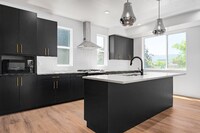 Building Photo - 487 W 620 N