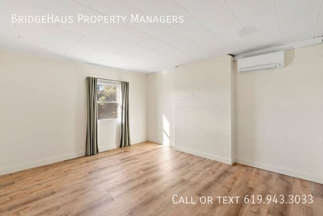 Building Photo - 4739 Hillcrest Ave