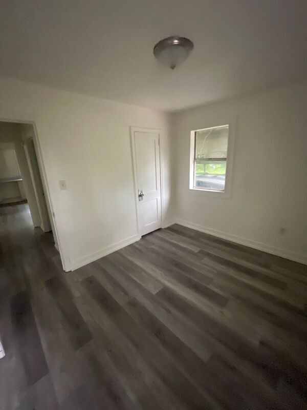 Building Photo - 3702 Newman Ave