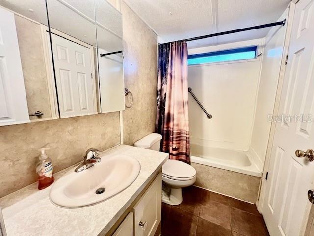 Building Photo - 1216 Liveoak Pkwy