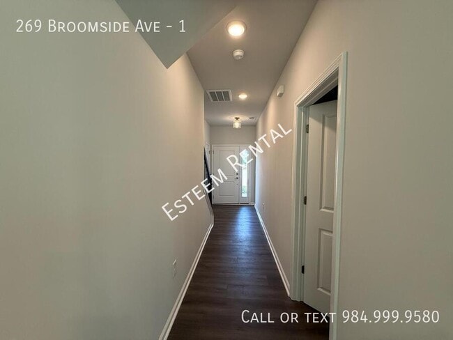 Building Photo - 269 Broomside Ave