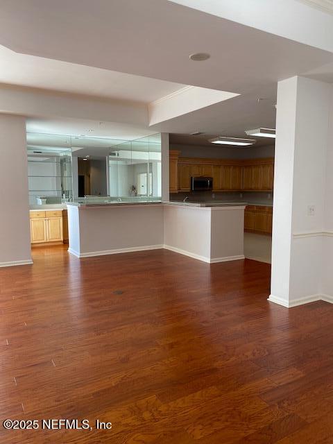 Building Photo - 400 E Bay St