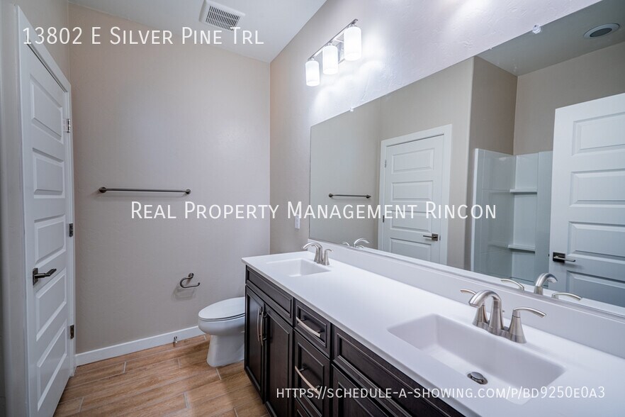 Building Photo - 13802 E Silver Pne Trl